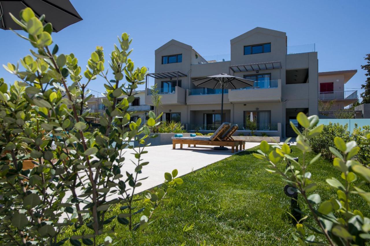 Appartamento Eleanthi Modern Living Galatás Esterno foto