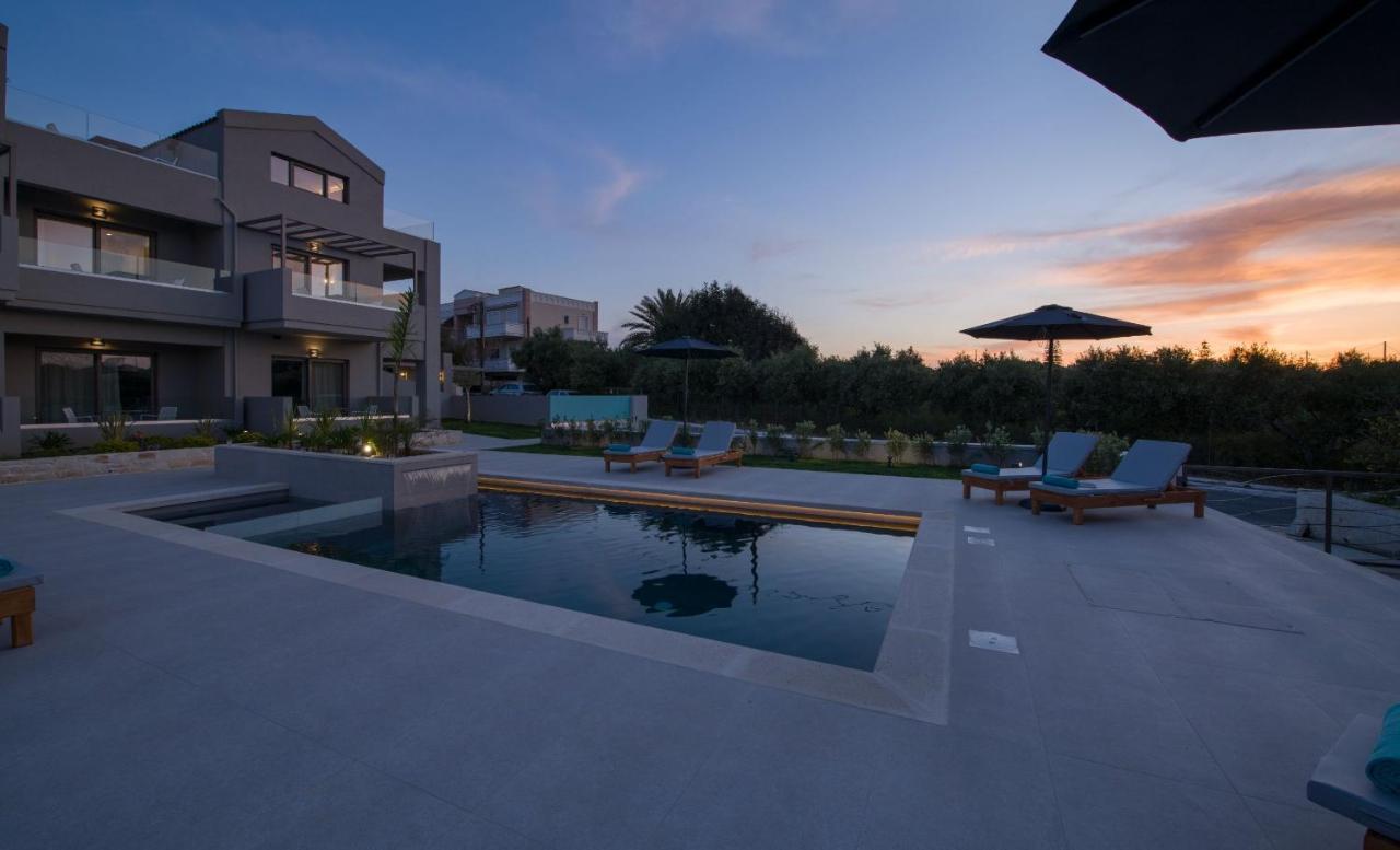 Appartamento Eleanthi Modern Living Galatás Esterno foto