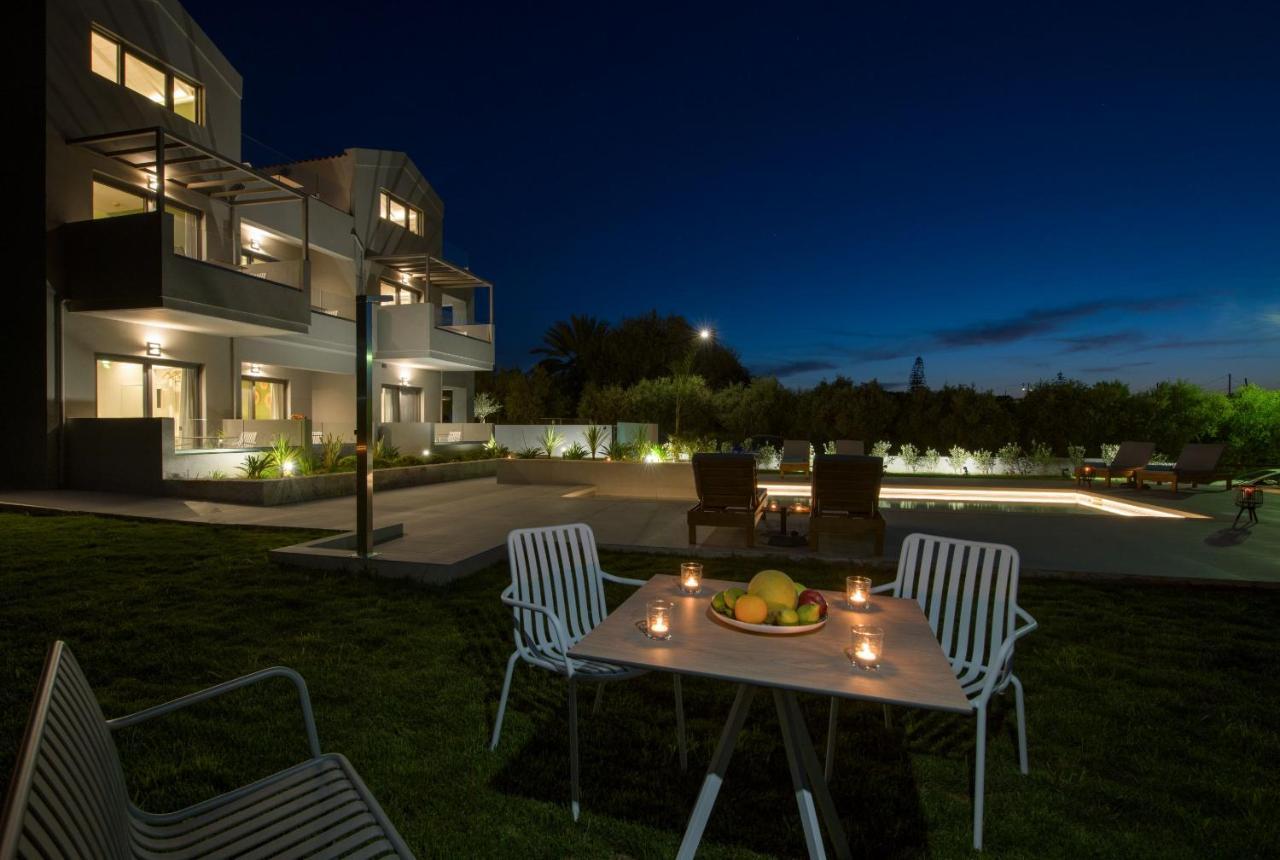 Appartamento Eleanthi Modern Living Galatás Esterno foto